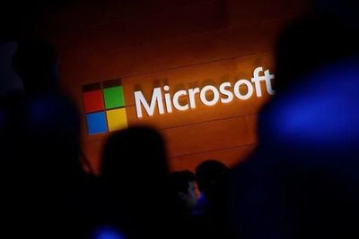 Microsoft Suntik Windows 10, Pengguna Dipaksa Bayar Lisensi?