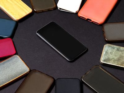 Material Terbaik Untuk HP: Plastik, Kaca, Metal atau Vegan Leather?