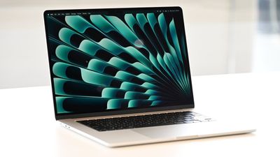Apple Tunda Luncurkan MacBook Air Layar OLED. Apa Penyebabnya?