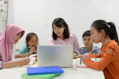 17 Ide Nama Saluran WhatsApp buat Belajar Bahasa Korea yang Kekinian!