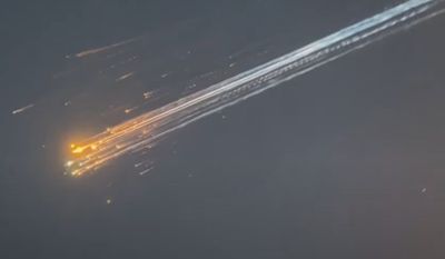 Roket Starship SpaceX Meledak Lagi di Luar Angkasa, Puingnya Jatuh ke Bumi Bak Meteor