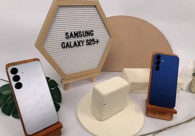 10 Aksesoris Terbaik untuk Samsung Galaxy S25, Apa Saja Ya?