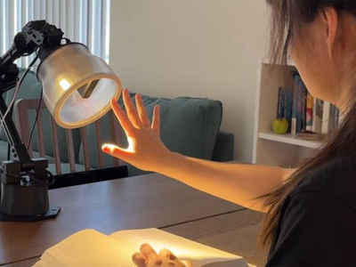 Apple Kembangkan Robot Pintar Lampu, Bentuknya Mirip Logo Pixar