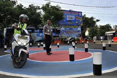 Breaking News! Polri Hapus Praktik SIM Zig Zag dan Angka 8!