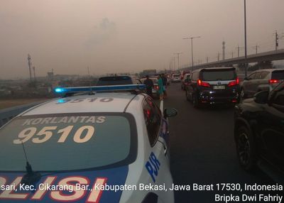 Duh! Pemobil Sebabkan Kecelakaan Beruntun di Tol MBZ Ternyata Oknum Anggota TNI