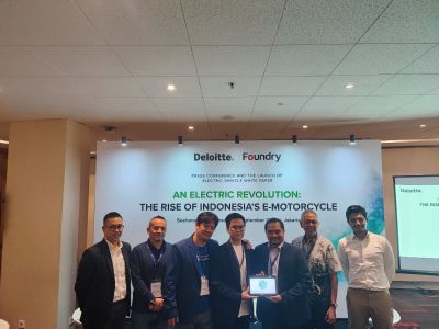 Dukung Percepatan Transisi ke Motor Listrik, Foundry dan Deloitte Indonesia Hadirkan Studi Electric Vehicle
