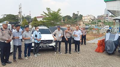 3 Pemobil Viral Lawan Arah Di Tol Desari Ditemukan, Langsung Ditilang Polisi!