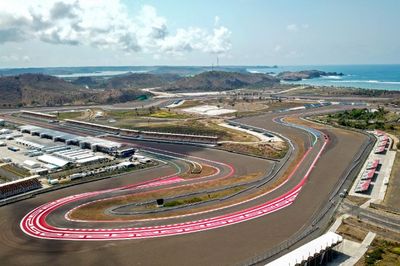 Pemerintah Ingin Sirkuit Mandalika Bisa Gelar F1, Emang Sirkuitnya Sudah Standar Balapan Mobil?
