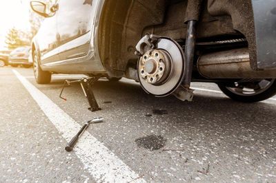 Mengenal 5 Penyebab Umum Rem Blong pada Mobil