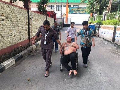 Pelaku Curanmor Babak Belur Dihajar Massa di Tebet