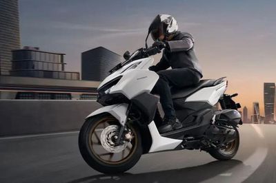 Update Harga Honda Vario 160 Terbaru Serta Kelebihannya, Masih Jadi Saingan Terberat Aerox?