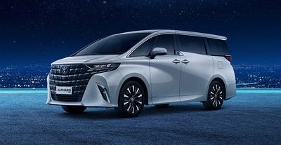 Update Harga All New Toyota Alphard Terbaru 2025 Tipe Termurah dan Kelebihannya, Worth It GaK?