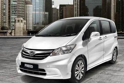 Berapa Pajak Honda Freed Bekas Tahun 2017? Cek Biayanya di Sini!