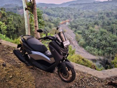 Rekomendasi BBM Untuk Yamaha Nmax Turbo Terbaru 2025: Jangan Asal Pilih!