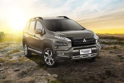 5 Kelebihan Mitsubishi Xpander Cross MT Terbaru 2024, Varian Termurah tapi Tetap Mewah