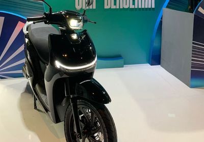 Spesifikasi Motor Listrik Adora: Performa, Baterai, dan Fitur