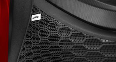 5 Kelebihan Speaker Subwoofer di Mobil yang Bisa Bikin Perjalanan Makin Nyaman dan Rileks!