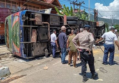 Kecelakaan Bus ALS di Padang Panjang Tewaskan 12 Orang, Sopir Belum Sadarkan Diri