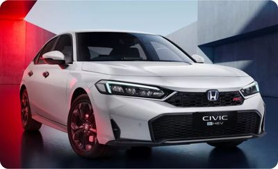 Berapa Harga Honda Civic RS HEV di Agustus 2025? Yuk Intip kalau Kamu Lagi Cari Mobil Sedan Buas!