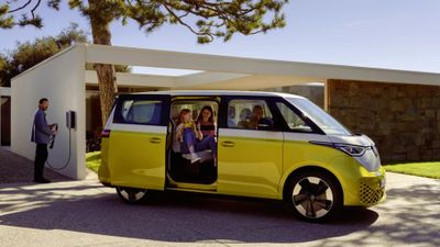VW ID.Buzz Resmi Diperkenalkan di Pasar Mobil Listrik Indonesia, Gimana Spesifikasinya?