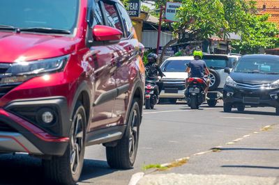 Mobil Terasa Oleng Saat Berkendara? Ini 7 Langkah yang Harus Kamu Lakukan