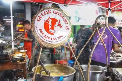 Sensasi Kenikmatan Kuliner Malam di Gultik dan Gongso 45: Kelezatan yang Menggoda Lidah dan Selera!
