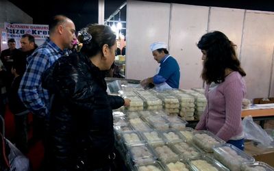 Populer Sejak Abad ke-17, Gulali Rambut Nenek Khas Turki Jadi Makanan Penutup Terpanjang di Dunia