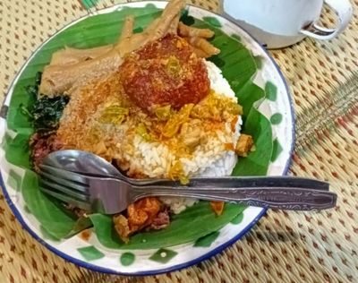 Gudeg Pedes Mbah Jo, Kuliner Malam Jogja yang Bikin Nagih!