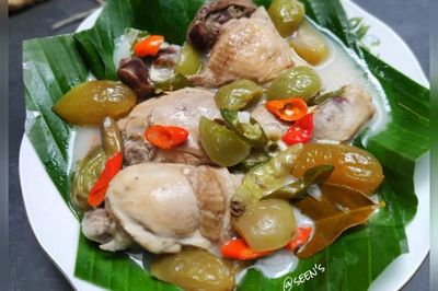 Segar dan Menggugah Selera, Ayam Garang Asem Wajib Dicoba