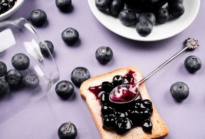 Jadi Teman Makan Roti, Ini 11 Pilihan Buah untuk Kreasi Selai ala Rumahan, Lebih Sehat dan Bikin Nagih!