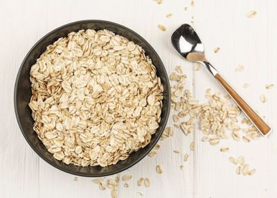 Sering Jadi Menu Sarapan, Ini Bedanya Instant Oatmeal dan Rolled Oatmeal