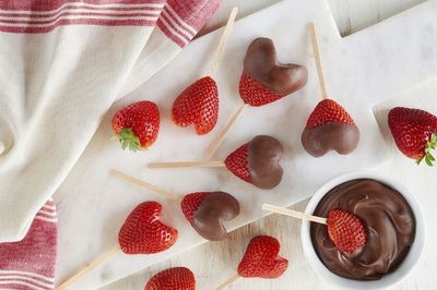 Meriahkan Hari Kasih Sayang, Intip Hidangan Khas Valentine di 7 Negara