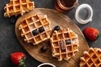 17 Ide Nama Usaha Waffle Kekinian yang Cepat Viral dan Bikin Pelanggan Laper Mata
