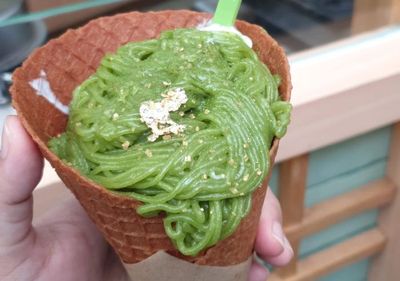 Noodle Mochi Ice Cream, Dessert Viral Bandung Rasanya Legit Banget