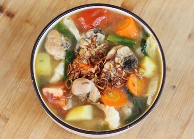 Resep Sop Ayam Lezat yang Mudah Dibuat di Dapur Anda