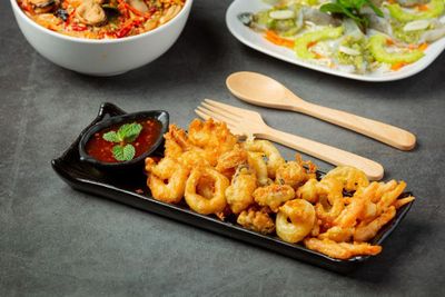 Solusi Praktis Seafood Platter, Menu Buka Puasa Ramadan dari Frozen Food Kaya Nutrisi