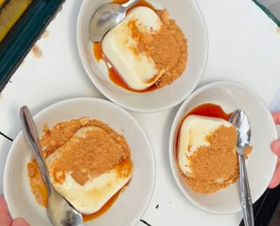 Rela Antre Panjang Demi Puding Taman Barito, Puding Karamel Viral yang Lembut dan Bikin Nagih