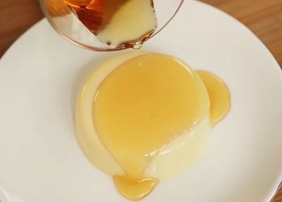 Cara Membuat Puding Karamel yang Lembut nan Lezat, Cocok Disantap Waktu Santai