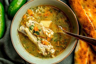 Sering Jadi Bahan Dasar Hidangan, Inilah 5 Manfaat Kaldu Ayam untuk Kesehatan