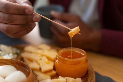 Cara Membuat Karamel supaya Hasilnya Tidak Hangus dan Lengket