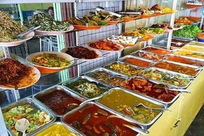 2 Rekomendasi Warteg di Dekat Kampus UMM, Cocok Jadi Tujuan Makan Siang Anak Kost