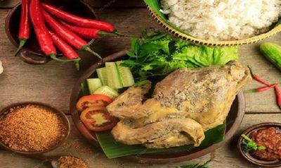 Sajian Ayam Ingkung Jadi Kuliner Khusus Tradisi Ruwatan, Simbol Harmoni dan Keutuhan