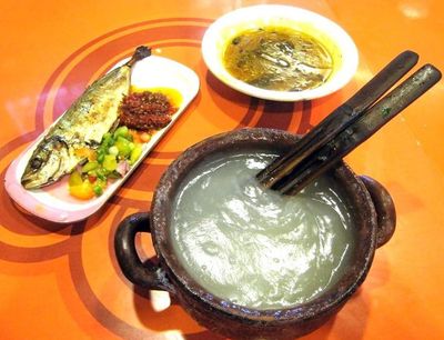 Makanan Tradisional dalam Tradisi Badendang di Maluku, Sajian Lezat Penuh Makna