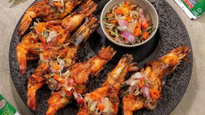 Resep Udang Jimbaran dengan Sambal Tomat ala Restoran