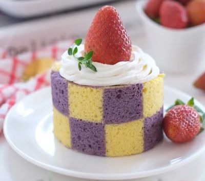 17 Ide Nama Usaha Taro Roll Cake yang Cantik, Unik, dan Manis