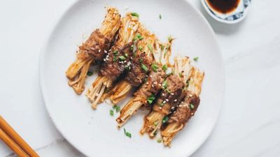 Resep Beef Enoki Gulung yang Lezat dan Praktis