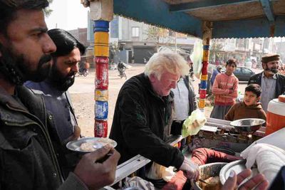 Bikin Heboh! Penjual Puding di Pakistan Mirip Donald Trump