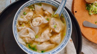 Resep Pangsit Kuah yang Lezat dan Mudah, Pas untuk Cuaca Dingin!