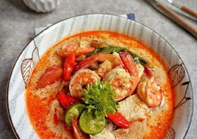 Rahasia Bumbu Tom Yam: Kaldu Udang yang Bikin Nagih