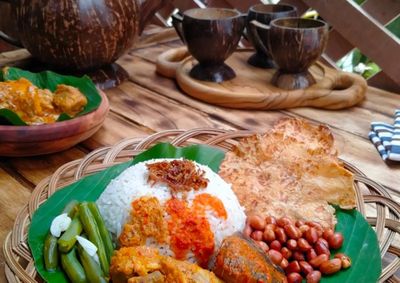 5 Makanan Khas Jambi Lezat dengan Cita Rasa Unik yang Wajib Dicoba!